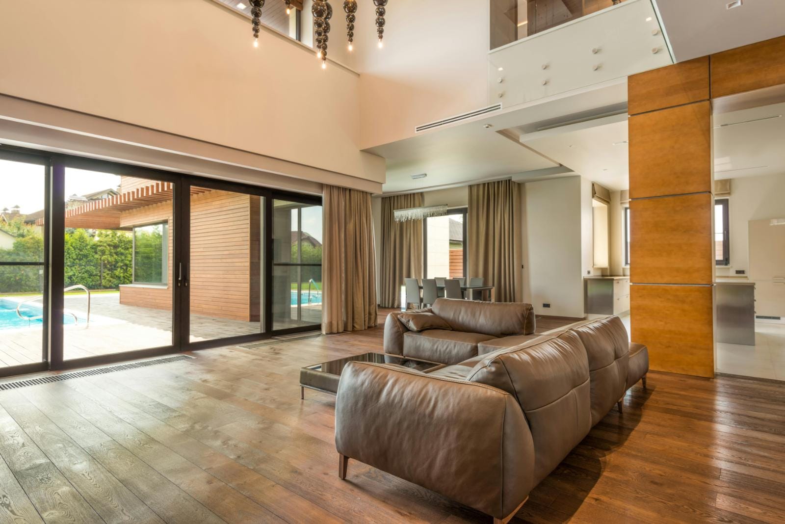 How to Create Indoor-Outdoor Living - Top Home Builders